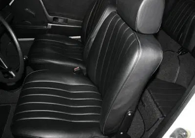 Porsche 911 T 2.4  (8)