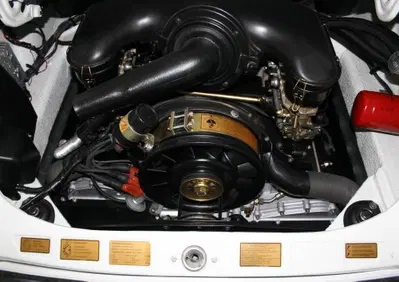 Porsche 911 T 2.4  (17)