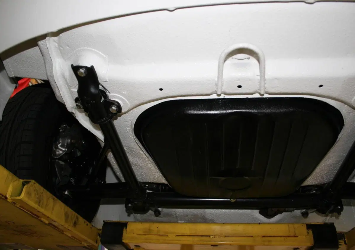 Porsche 911 T 2.4  (18)
