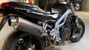 Triumph Speed Triple 955 (1998 - 01) 