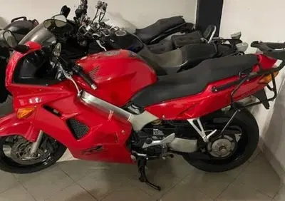 Honda VFR 800 (1998 - 01) - Annuncio 9603867