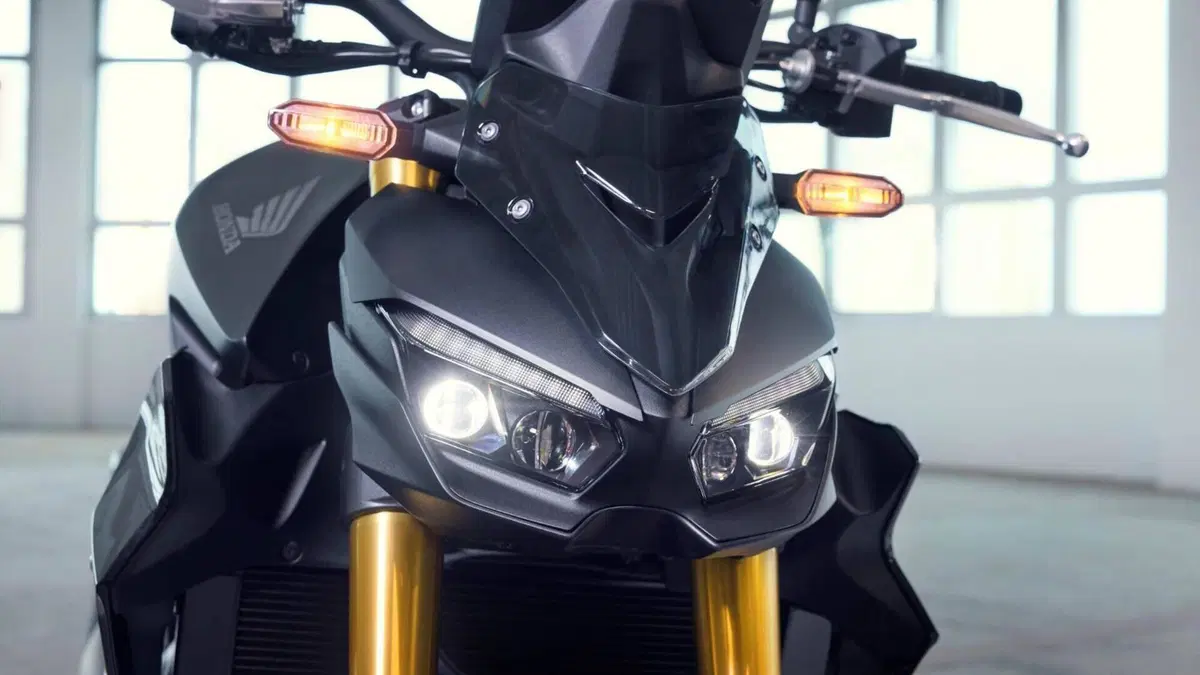 Honda CB 1000 Hornet SP (2025 - 26)  (4)