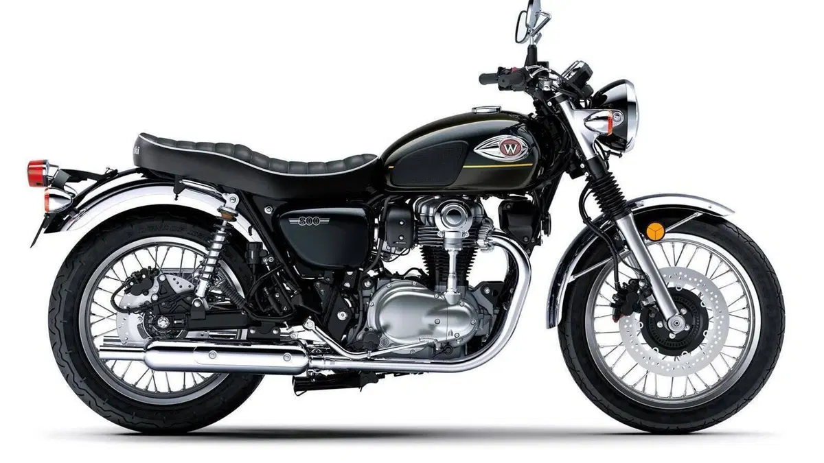 Kawasaki W 800 (2021 - 26)  (2)