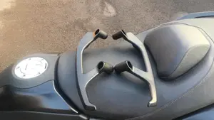 Yamaha T-Max 560 (2022 - 24)  (11)
