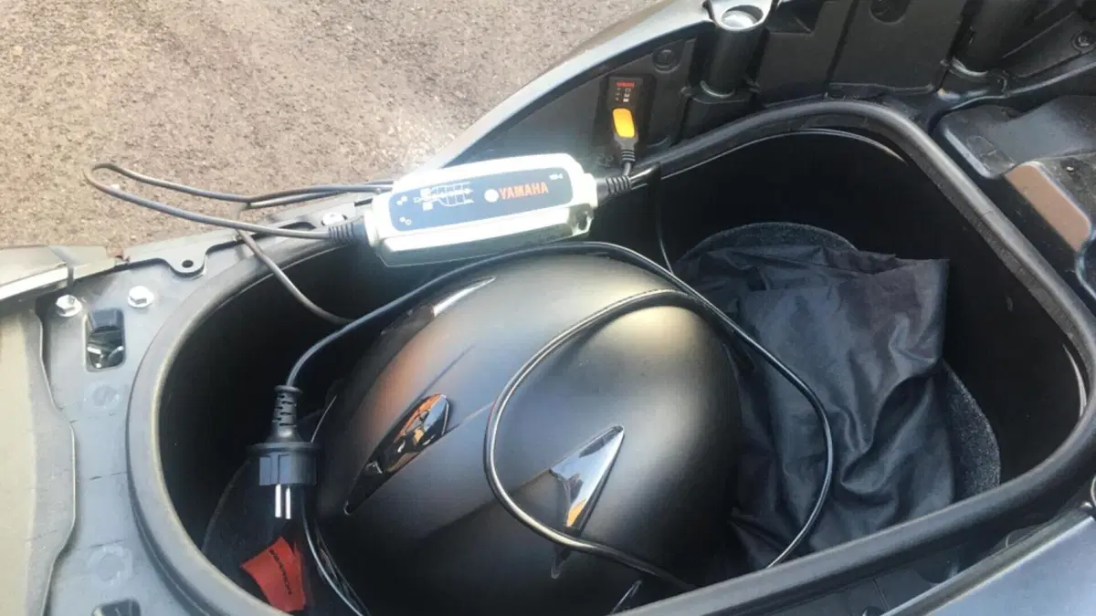 Yamaha T-Max 560 (2022 - 24)  (6)