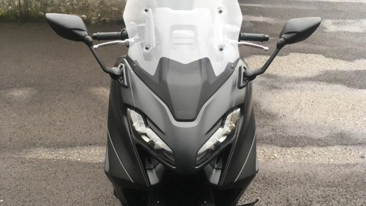 Yamaha T-Max 560 (2022 - 24)  (5)