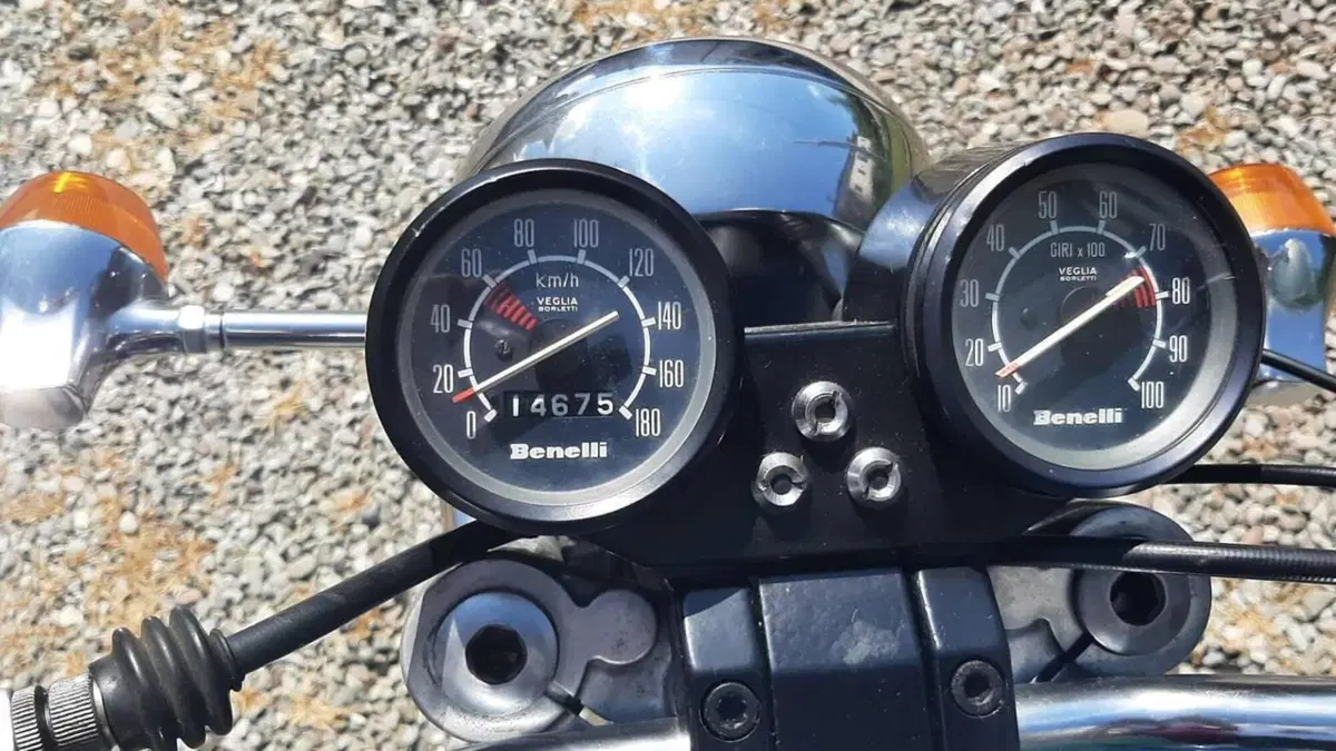 Moto Guzzi   (3)