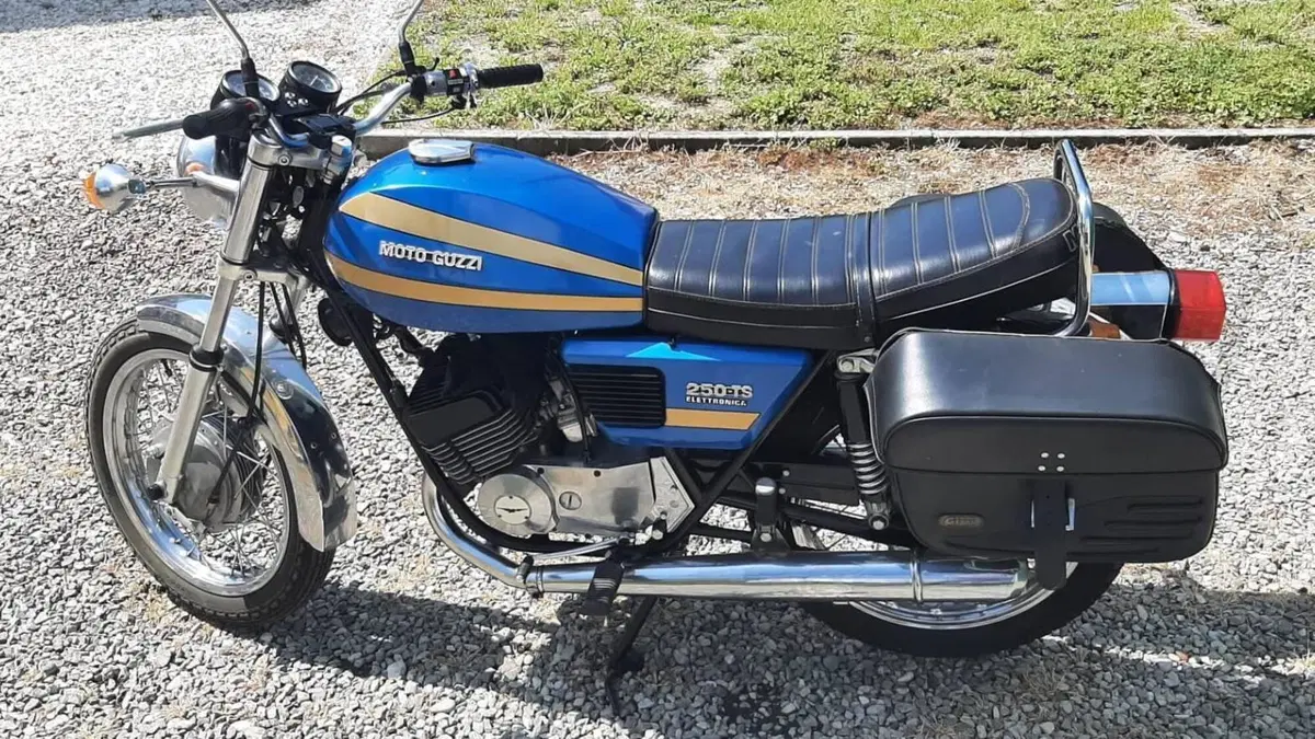 Moto Guzzi   (4)