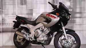 Yamaha TDM 850 (1996 - 01) 