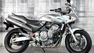 Honda Hornet 600 S (1999 - 01) 