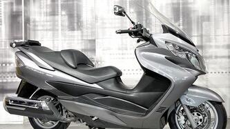 Suzuki Burgman AN 400 (2006 - 07) usata