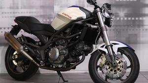 Cagiva Raptor 650 (2001 - 04) 