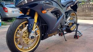 Yamaha YZF R1 SP1 (2006) 