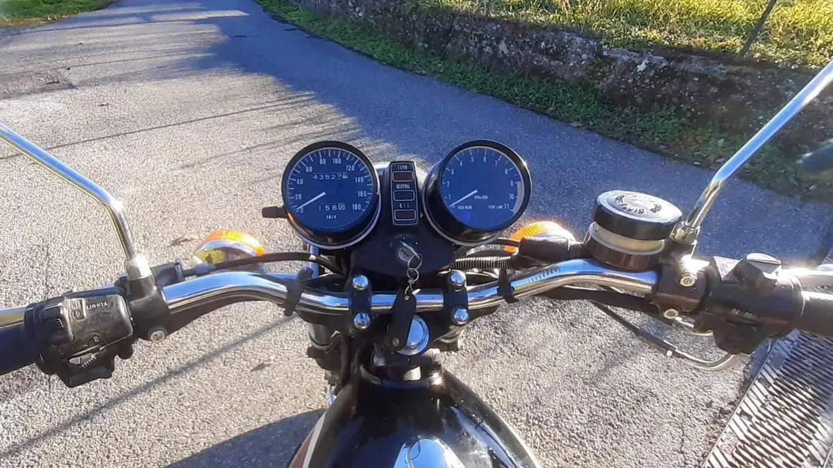 Kawasaki   (4)