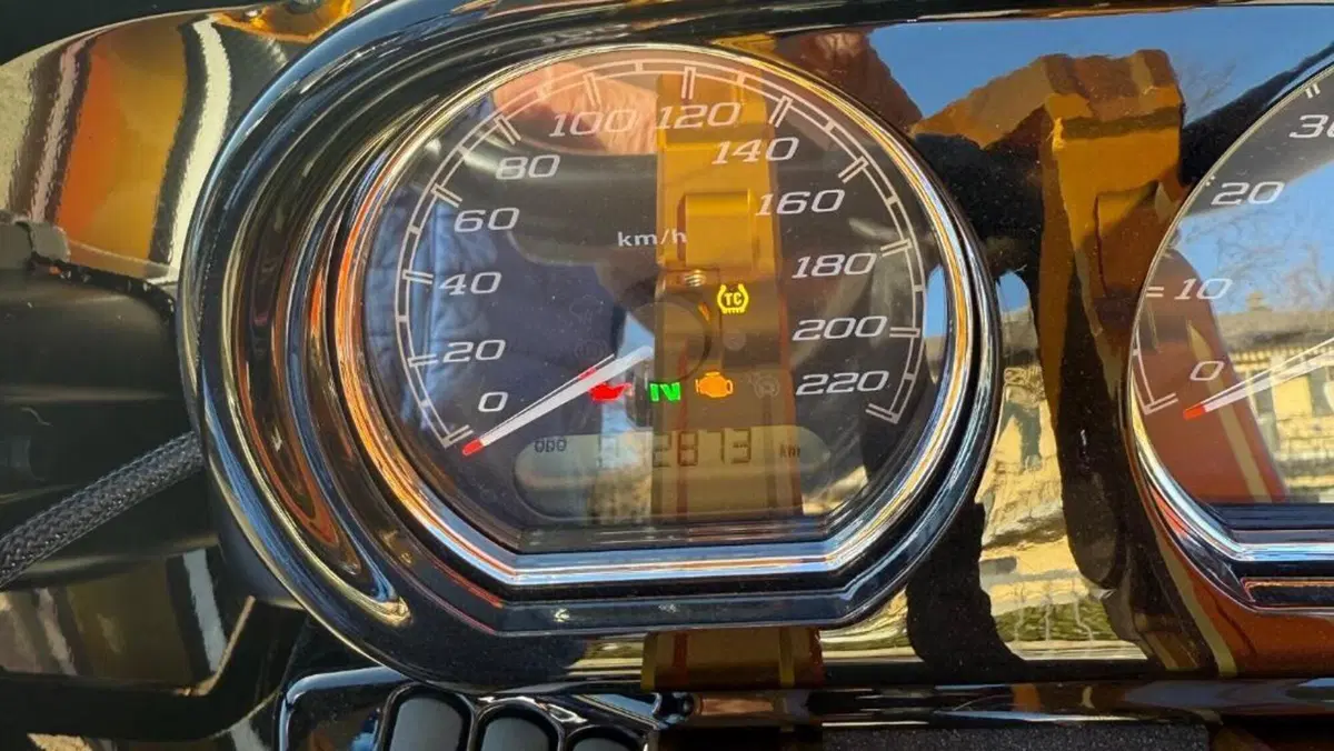 Harley-Davidson Road Glide ST (2022 - 23)  (9)