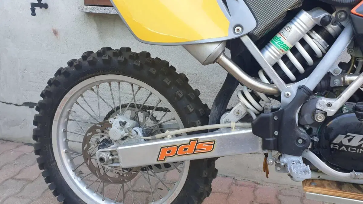 KTM   (3)