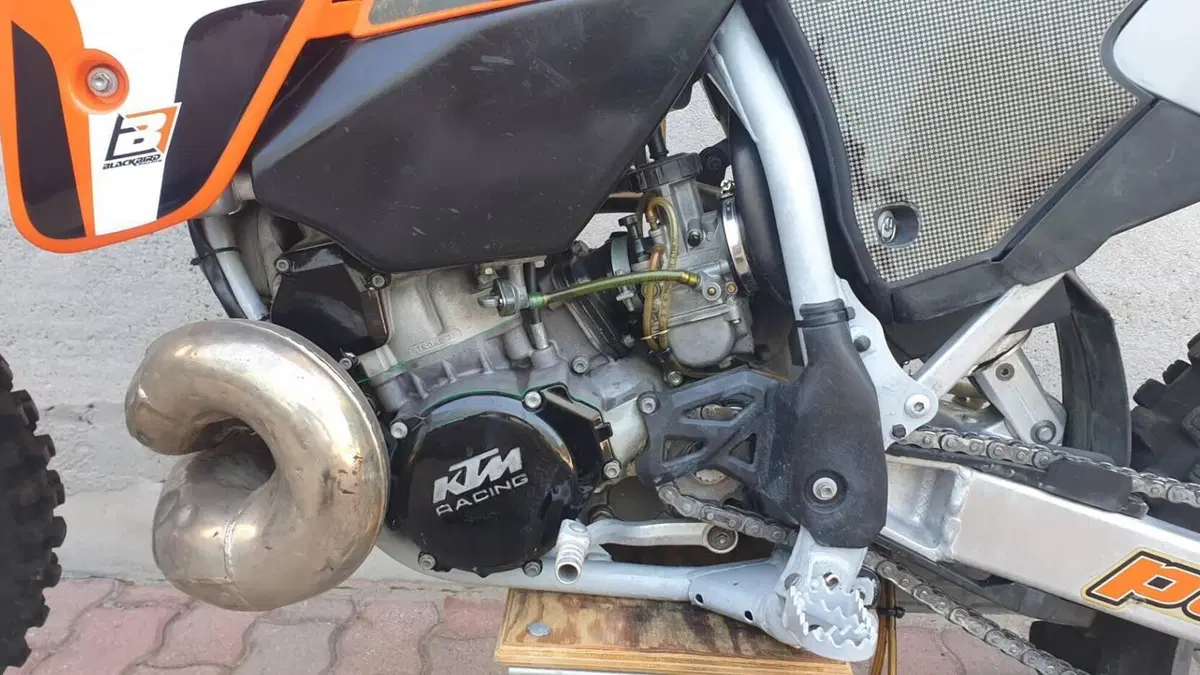 KTM   (6)