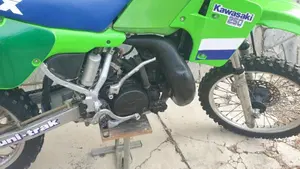 Kawasaki   (9)