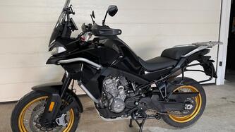 CFMOTO 800MT Touring (2022 - 25) usata