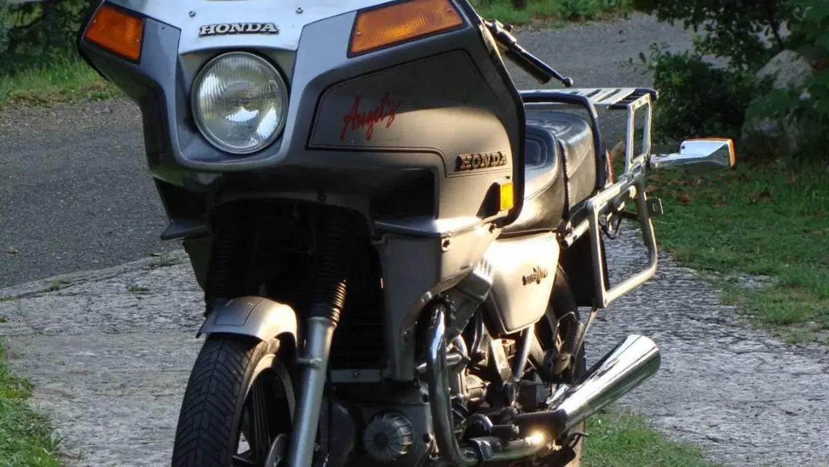 Honda   (2)