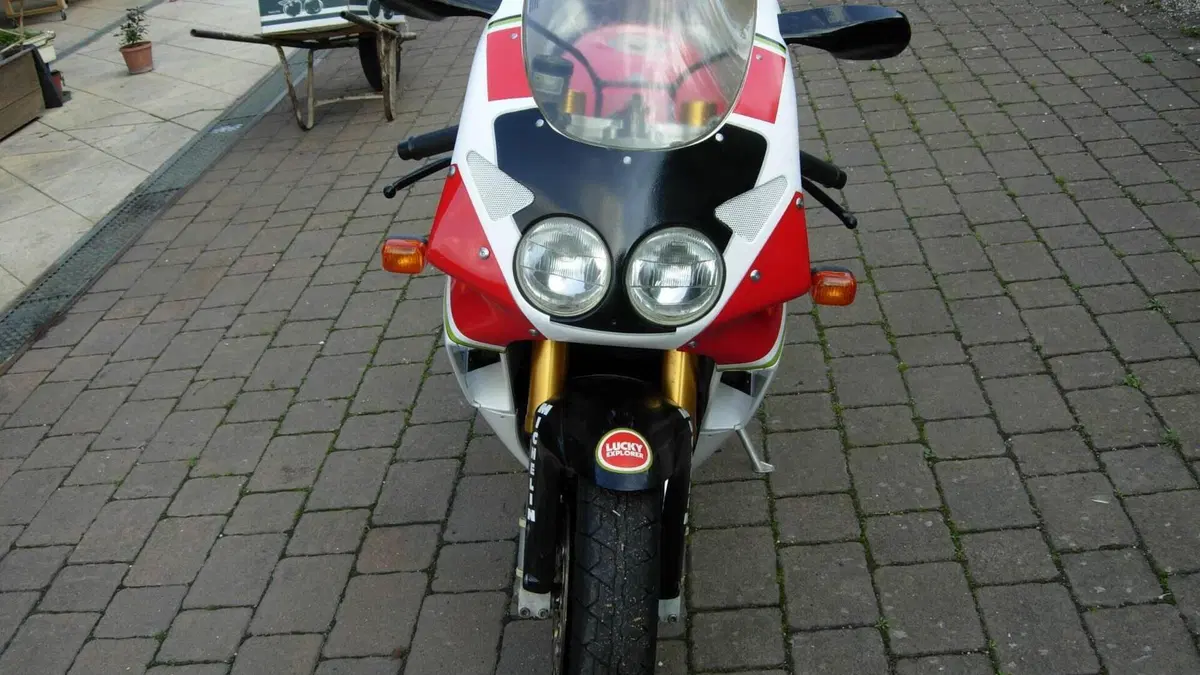 Cagiva   (2)