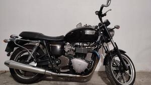 Triumph Bonneville SE (2009 - 13) 