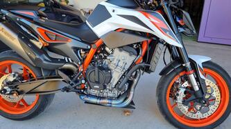 KTM 890 Duke R (2020) usata