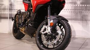 MV Agusta Turismo Veloce 800 Rosso (2021 - 23) 