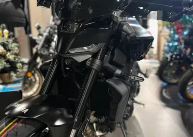 Yamaha MT-09 Y-AMT (2024 - 26) - Annuncio 9615524