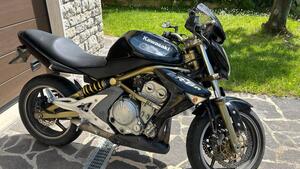 Kawasaki ER-6N (2006 - 09) 
