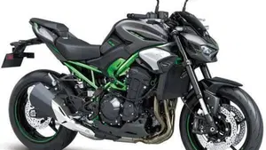 Kawasaki Z 900 A2 (2025 - 26)  (9)