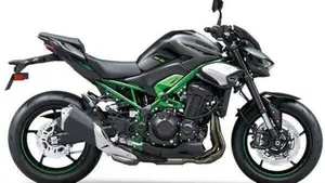 Kawasaki Z 900 (2025 - 26)  (8)
