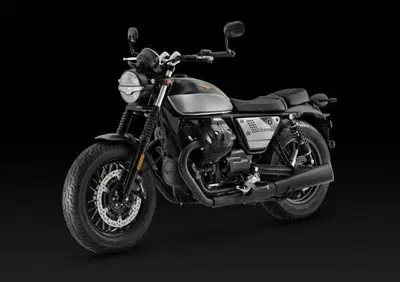 Moto Guzzi V9 Bobber (2021 - 25) - Annuncio 9620698