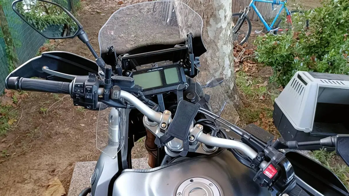 Yamaha XT1200ZE Super Ténéré (2015 - 16)  (4)