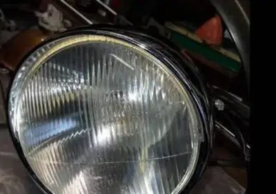 FANALE ANTERIORE NUOVO FALCONE MILITARE Moto Guzzi - Annuncio 9621472