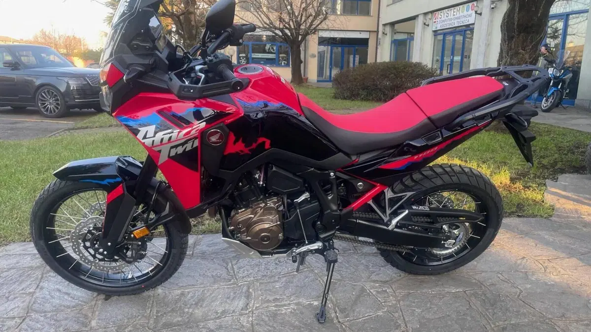 Honda Africa Twin CRF 1100L (2024 - 26)  (5)