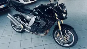 Kawasaki Z 1000 (2003 - 06) 