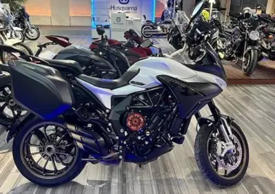 MV Agusta Turismo Veloce 800 Lusso SCS (2017 - 20) - Annuncio 9622332