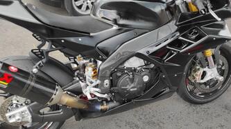 Aprilia RSV4 1100 (2021 - 24) usata