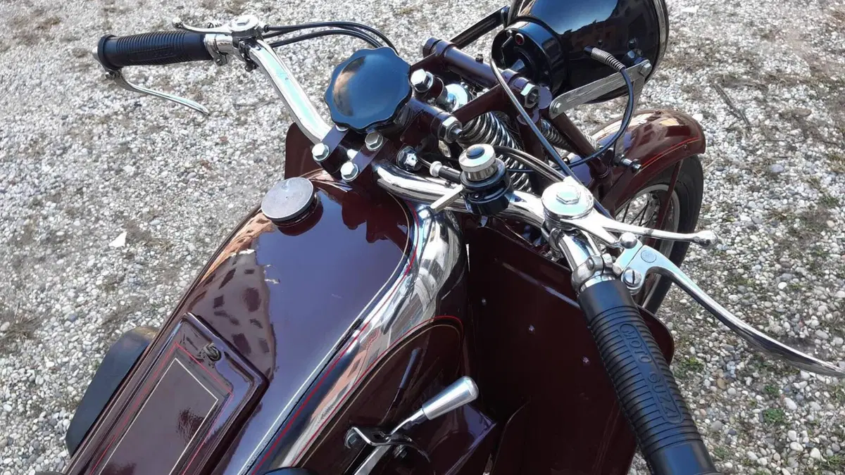 Moto Guzzi   (5)