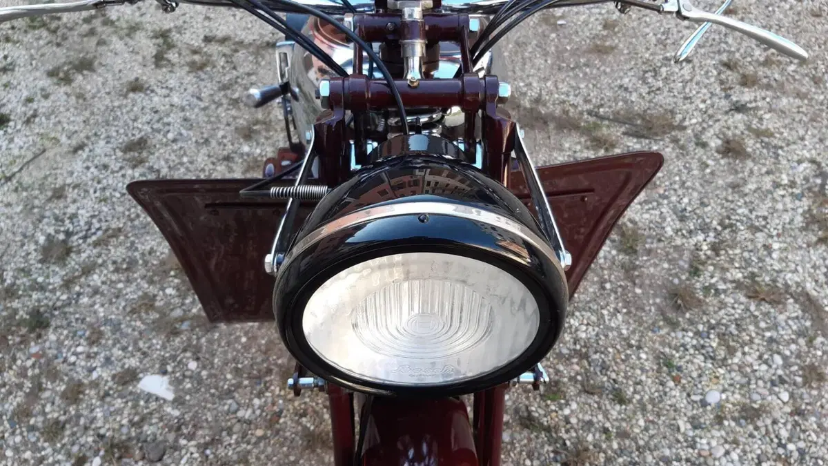 Moto Guzzi   (6)