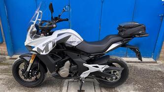 CFMOTO 650MT (2021 - 24) usata