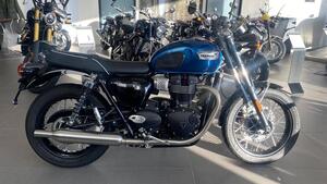 Triumph Bonneville T100 Chrome Edition (2023) 