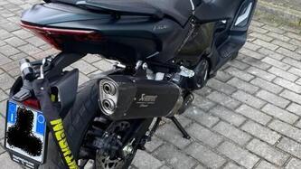 Yamaha T-Max 560 Tech Max (2022 - 24) usata