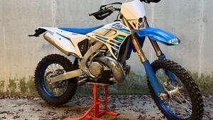 Tm Moto EN 300 Fi ES 2T (2022) 