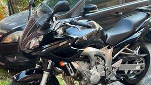 Yamaha FZS 600 Fazer S (2000 - 04) 