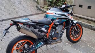 KTM 890 Duke R (2022 - 23) usata