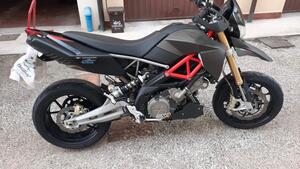 Aprilia Dorsoduro 750 Factory ABS (2010 - 13) 