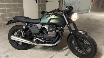 Moto Guzzi V7 Stone (2012 - 15) usata