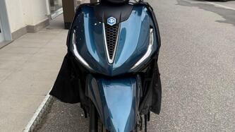 Piaggio Beverly 300 ABS-ASR (2021 - 25) usata